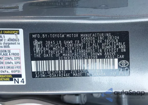 2005 Toyota Corolla Matrix Xr z USA, uszkodzony, nr VIN 2T1KR32E55C363299